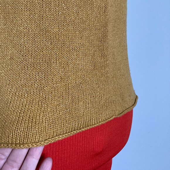 Tee Ochre with White Stripes Hand knit Small - Picture 5 of 9
